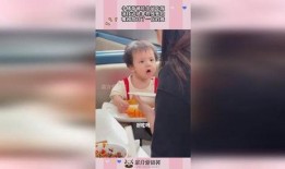 娱乐吃瓜酱出门在外,揭秘明星出行背后的趣味故事